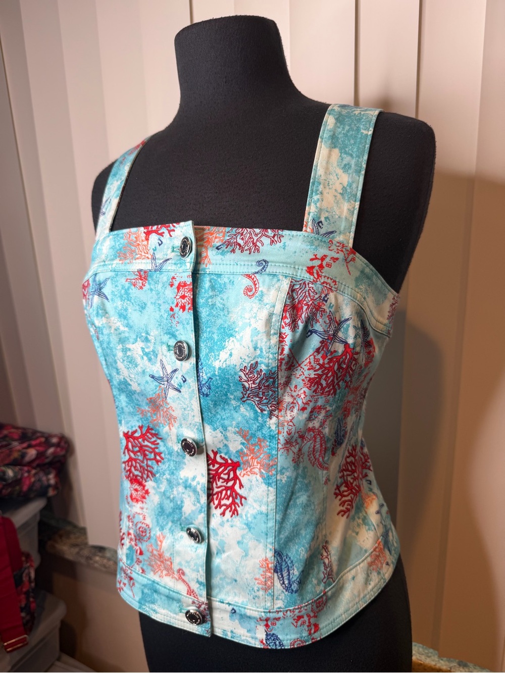 White House Black Market strappy top vibrant coral reef button-up front SZ 6 - Picture 2 of 7
